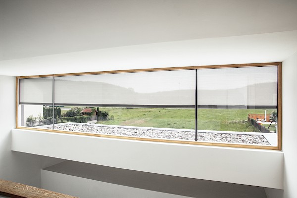 TRANSPARENTNE TKANINE